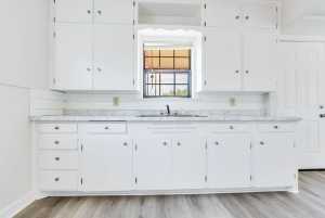 94 42nd St (8)