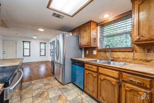 1626 Parkview Dr (11)