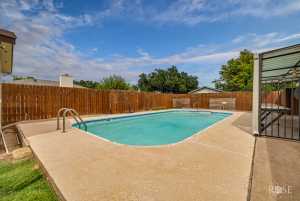1626 Parkview Dr (26)