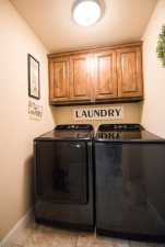1937 Pine Valley St (23)