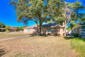 1110 Anthony Dr (2)
