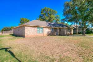1110 Anthony Dr (4)