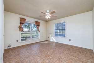 208 East St (30)