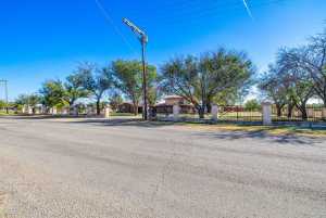 208 East St (55)