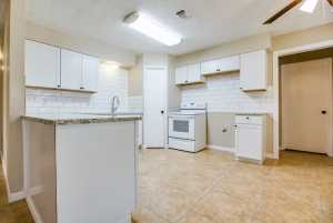 1427 Gregory Dr (23)