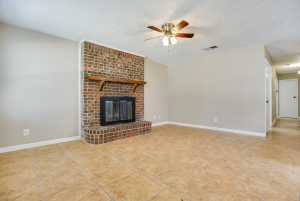 1427 Gregory Dr (16)