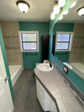 711 N Monroe St (12)