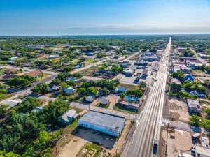 604 W Broadway St (4)