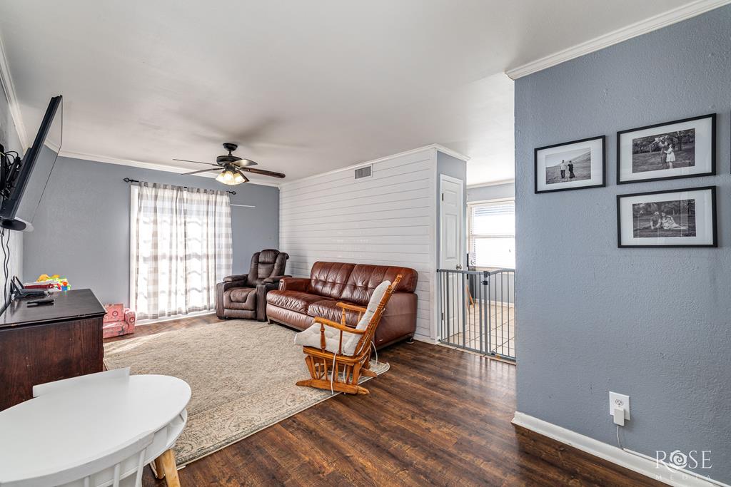 2849 A&M Ave