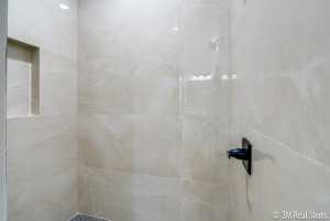 5182 Enclave Ct (21)