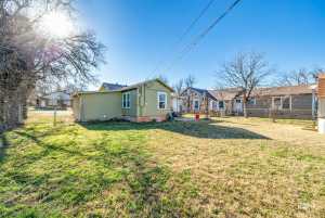 706 N Madison St (18)
