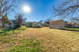 706 N Madison St (21)