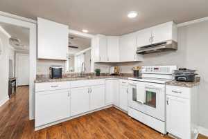 706 N Madison St (7)