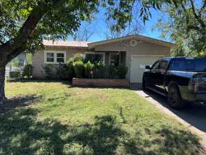 1913 W Twohig Ave (2)