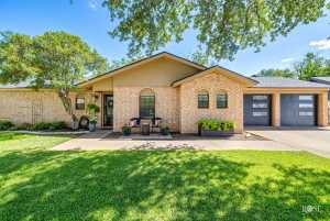 3513 Lindenwood Dr