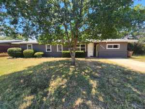 2637 Rice Ave