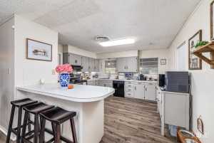 705 E 2nd St (11)