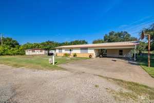 705 E 2nd St (2)