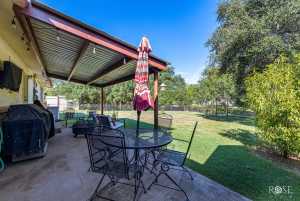 705 E 2nd St (22)