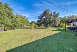 705 E 2nd St (29)