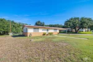 705 E 2nd St (4)