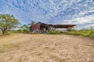 2830 Country Club Rd (27)