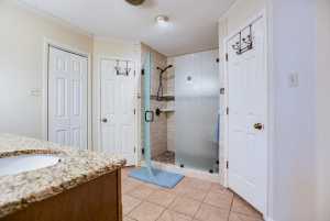 3902 Driftwood Dr (25)