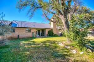 3902 Driftwood Dr (8)