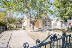 1015 Jefferson St (2)