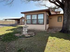 8881 Rust Rd (8)