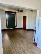 421 Twohig Ave (11)