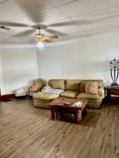 421 Twohig Ave (16)