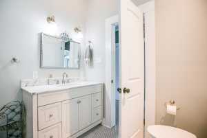 215 S Madison St (26)