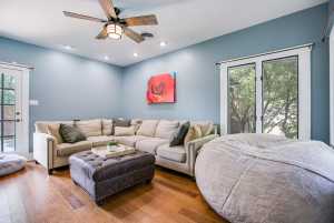 215 S Madison St (36)