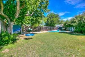 215 S Madison St (37)