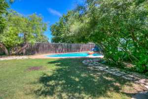 215 S Madison St (38)