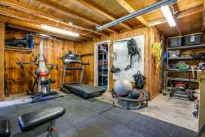 215 S Madison St (41)