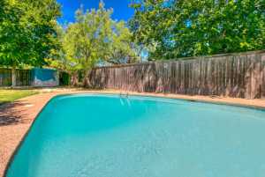 215 S Madison St (45)