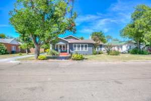 215 S Madison St (46)