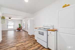 408 N Jackson St (10)