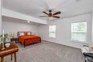 408 N Jackson St (14)