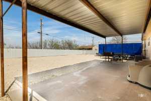 307 E 12th St (12)