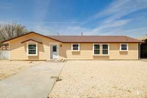 307 E 12th St (15)