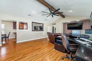 307 E 12th St (3)