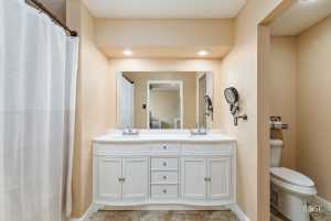 307 E 12th St (4)