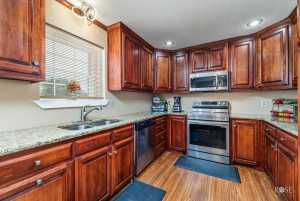 307 E 12th St (6)