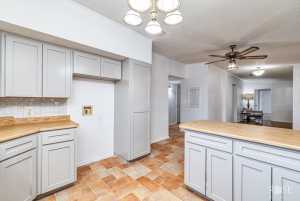 3125 N Oakes St (16)