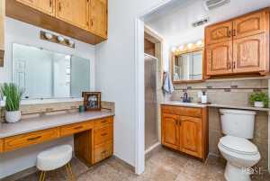 3125 N Oakes St (21)