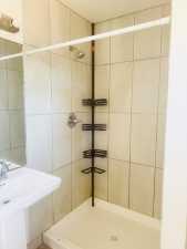 2464 Oxford Ave (17)