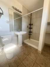 2464 Oxford Ave (15)